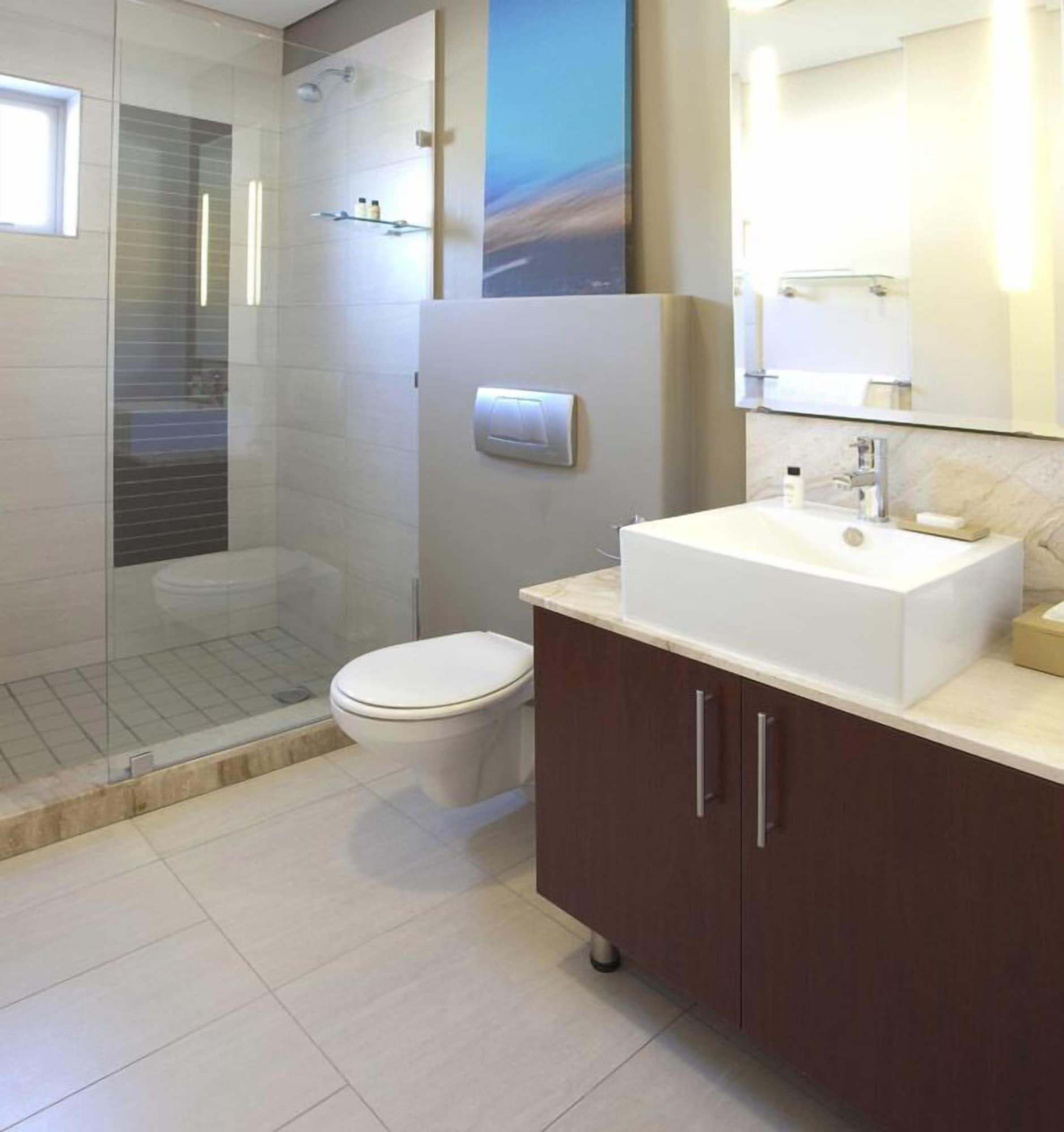 Doubletree By Hilton Upper Eastside Hotel