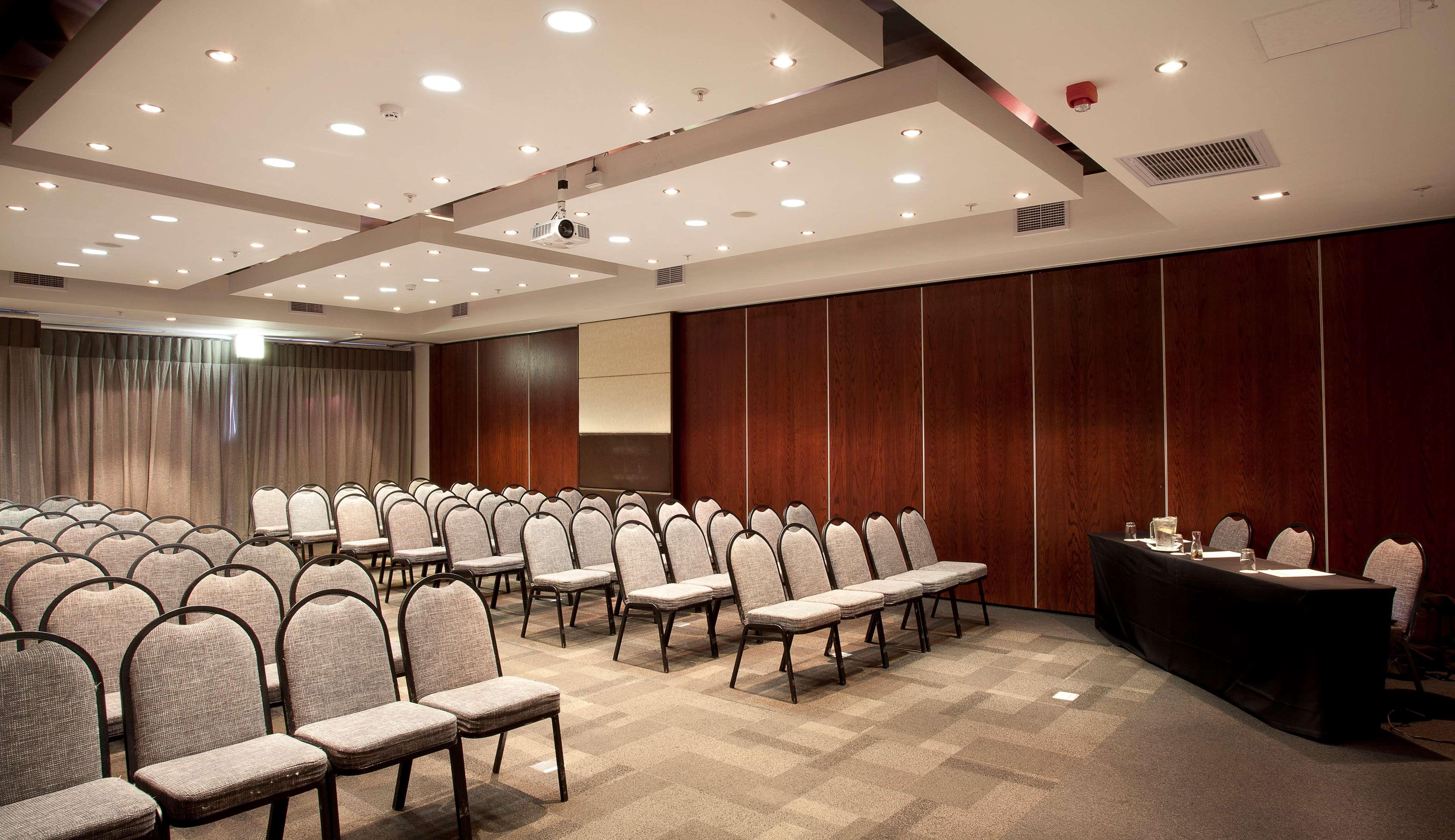 Doubletree By Hilton Upper Eastside