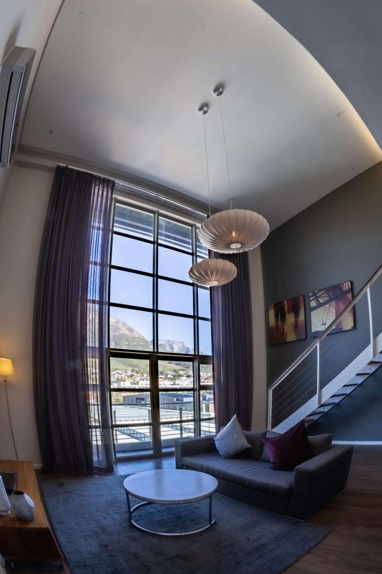 Doubletree By Hilton Upper Eastside 4*